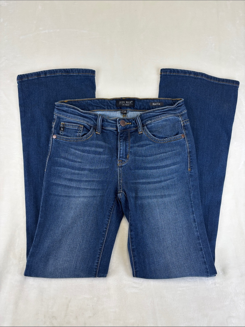 JUDY BLUE Bootcut Jeans Size 5 / 27